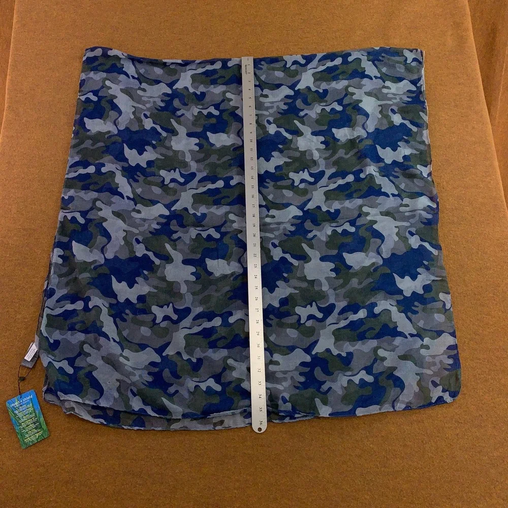 Insect Shield Unisex OS Blue Camo Permethrin Treated Bug Repellent Scarf Wrap